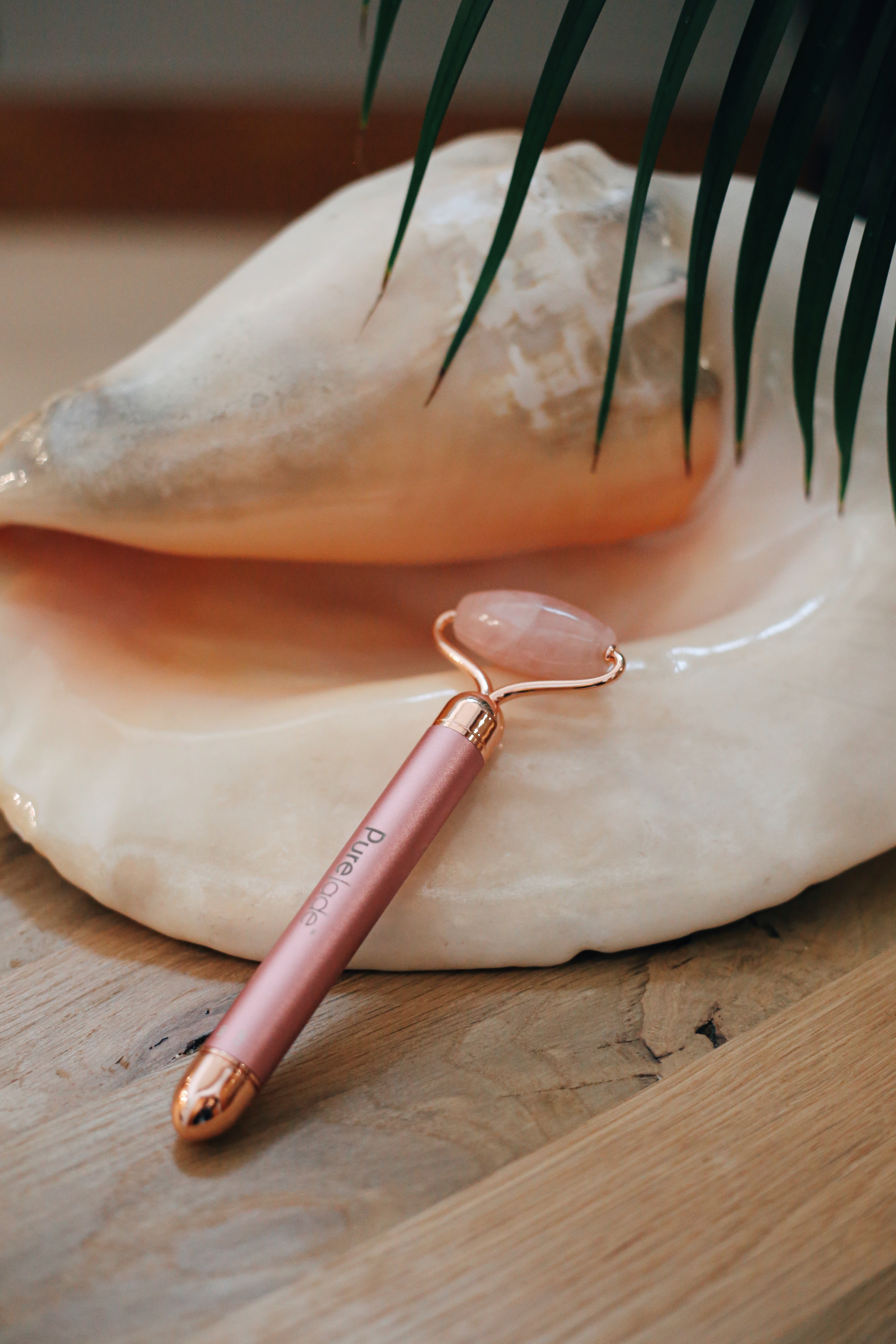 Rose Quartz Vibra Roller